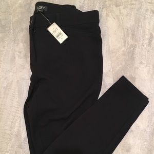 NWT!!! LOFT black jeggings